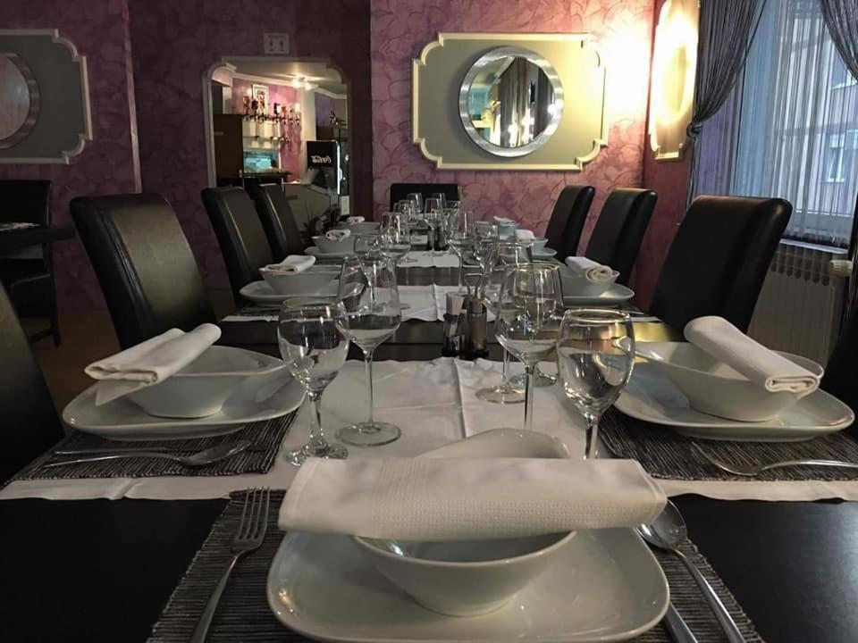 Domin Osijek酒店 外观 照片